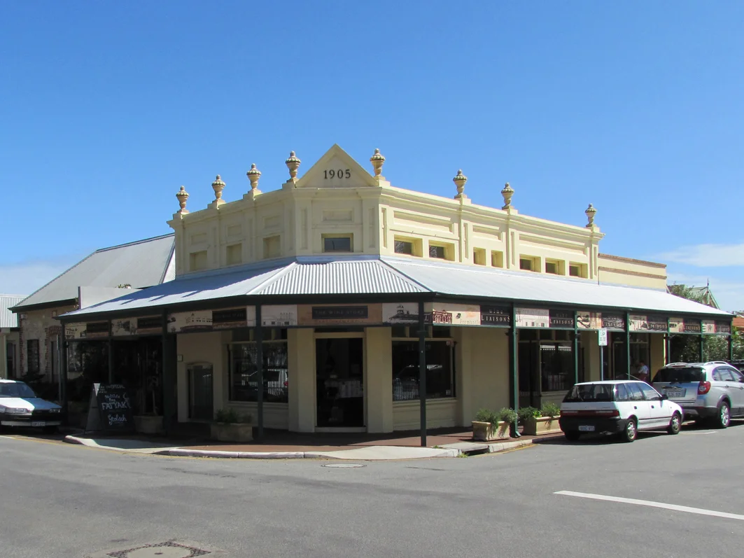 48 George Street