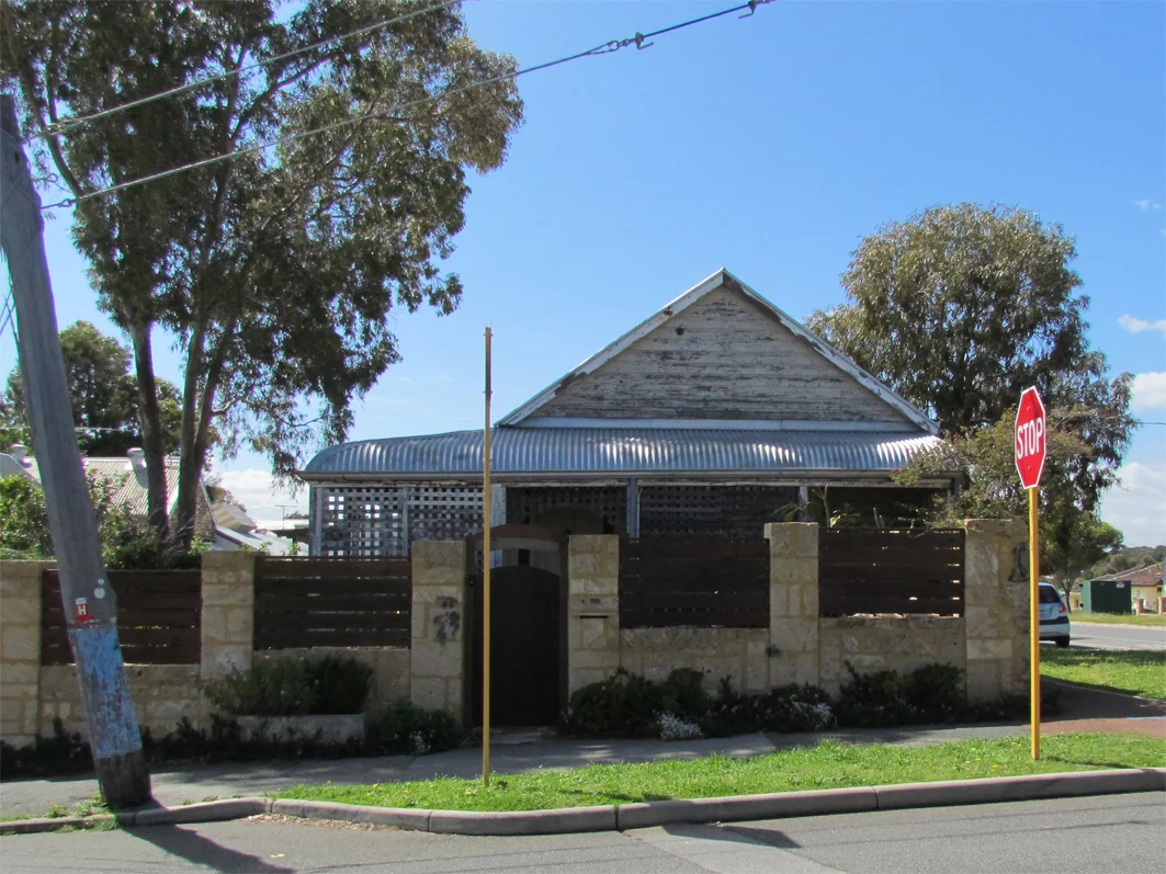 104 Hubble Street