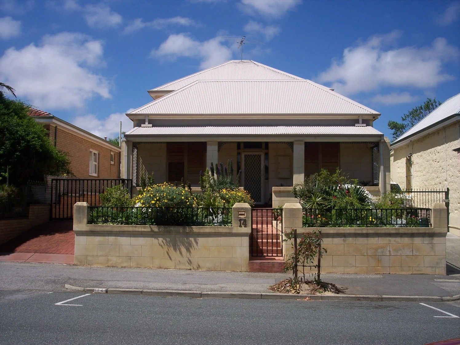 14 Hubble Street