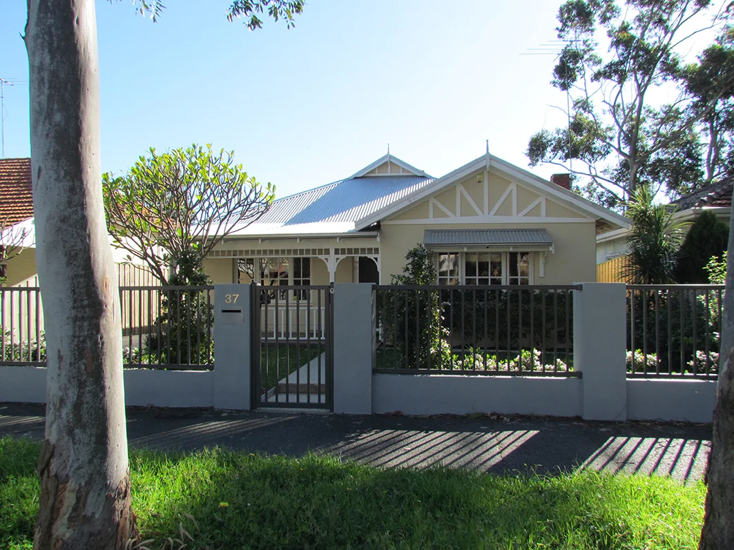 37 May Street