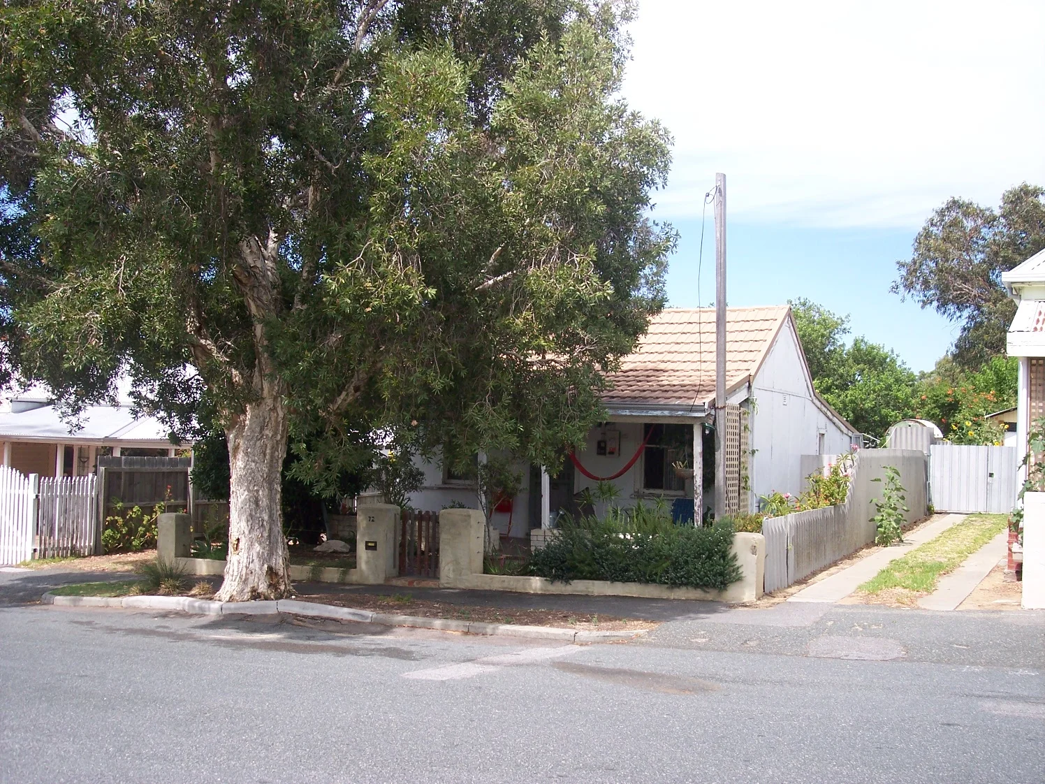 72 Hubble Street