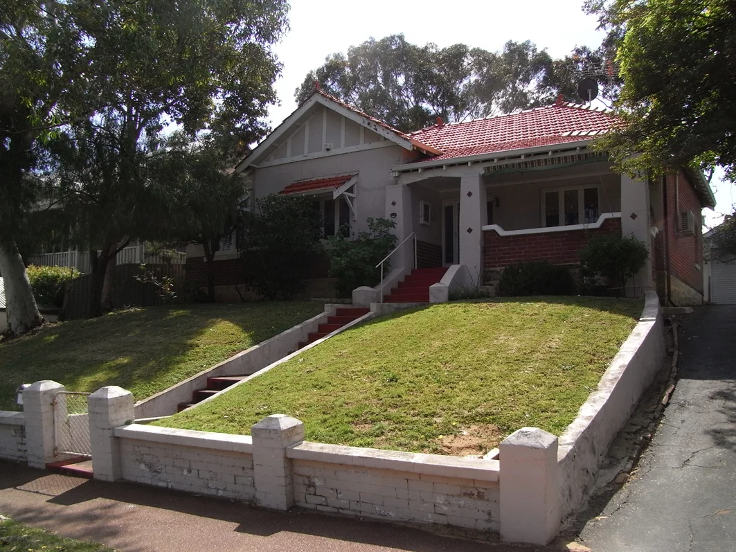 44 May Street