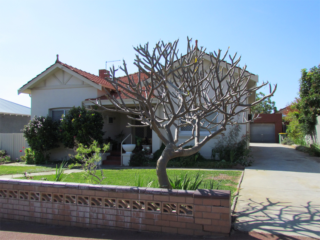 164 Marmion Street