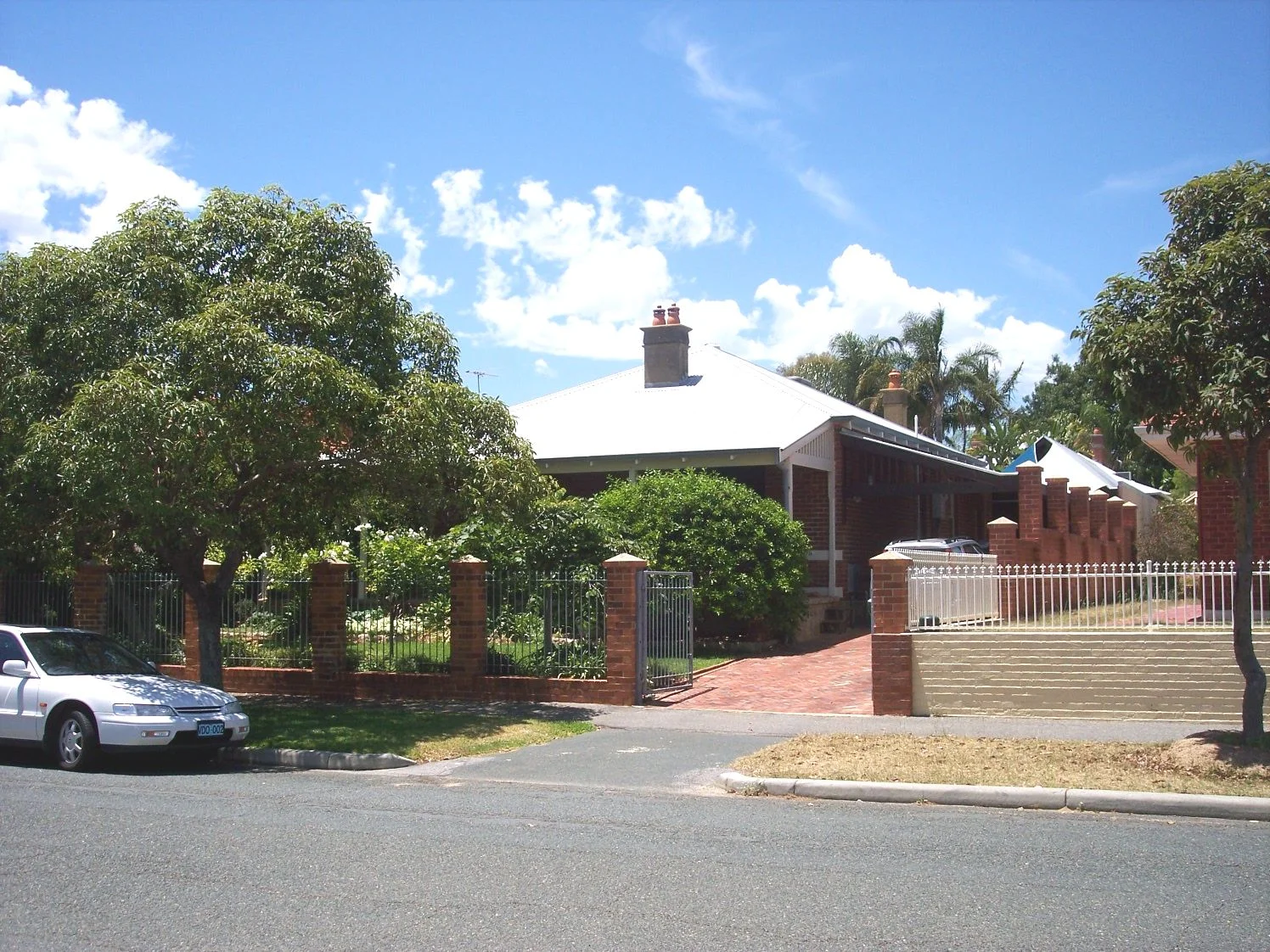 18 Bedford Street