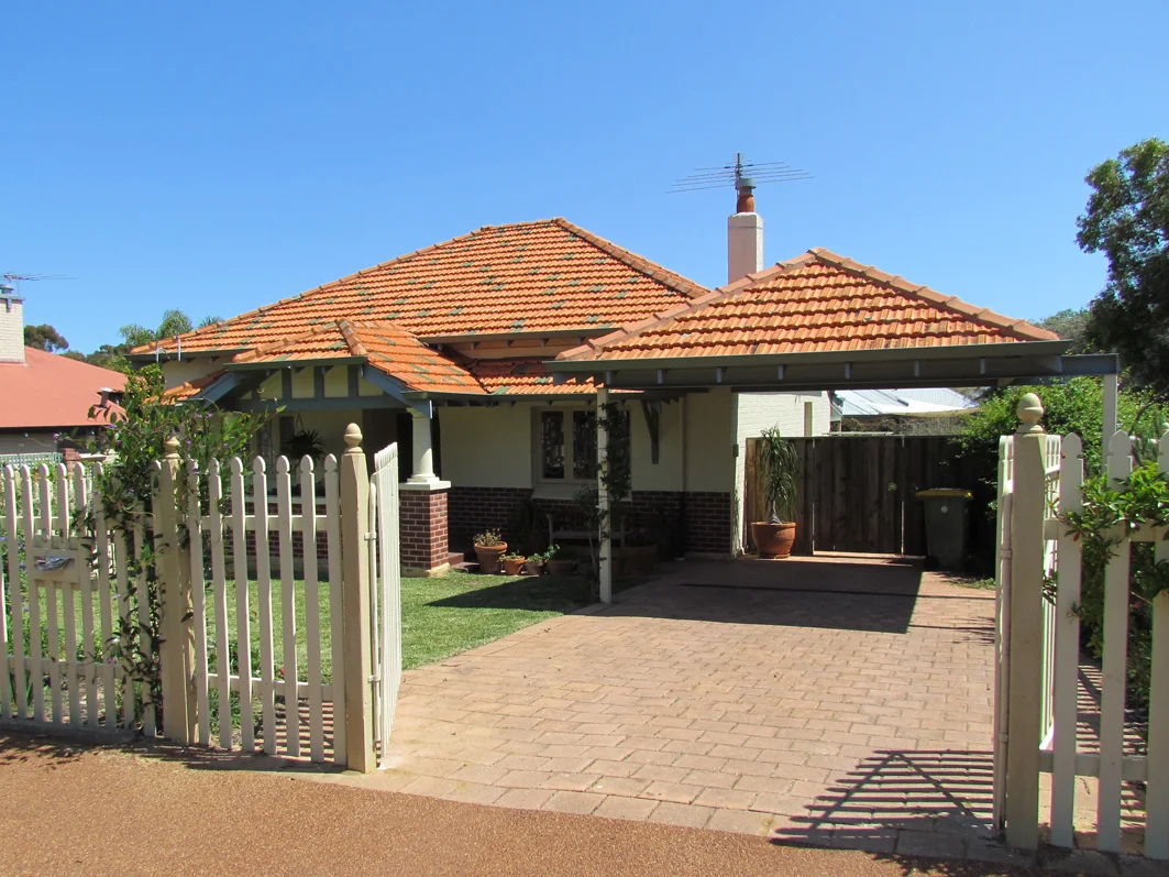 37 Irwin Street