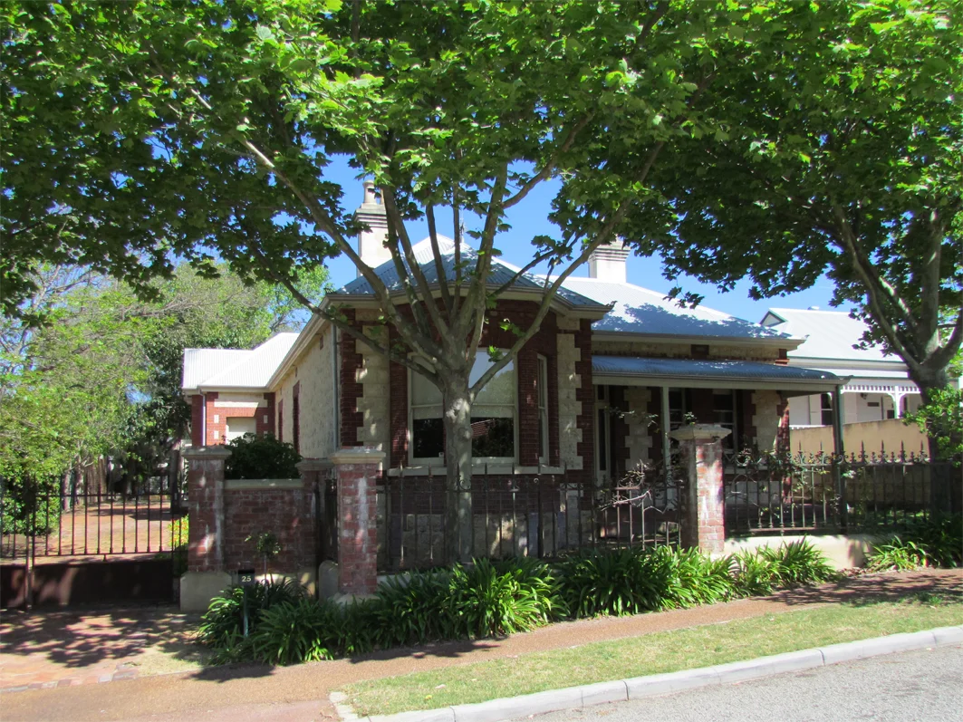 25 Staton Road