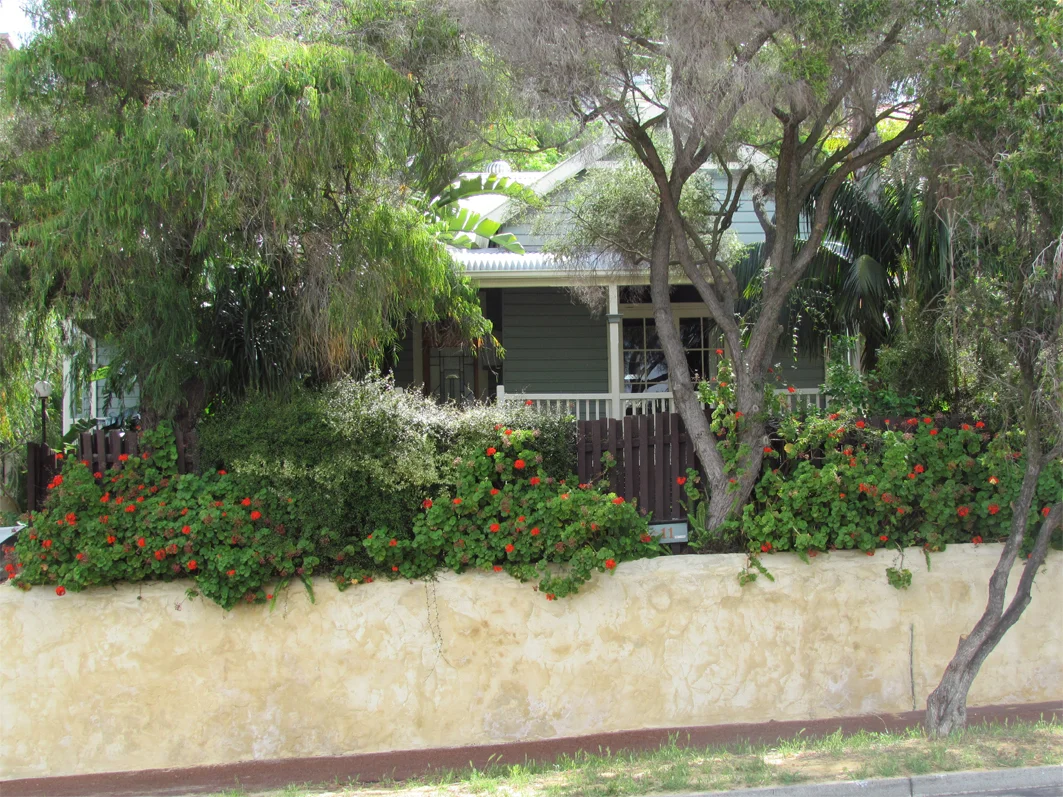 11 Preston Point Road
