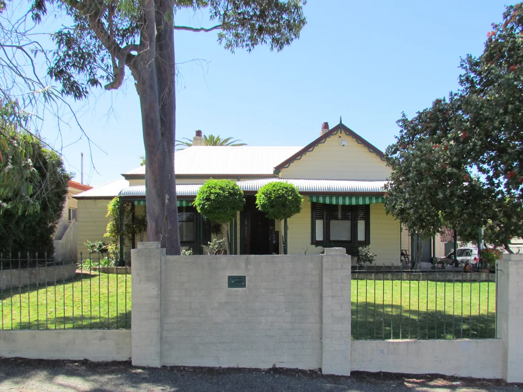 18 Windsor Road