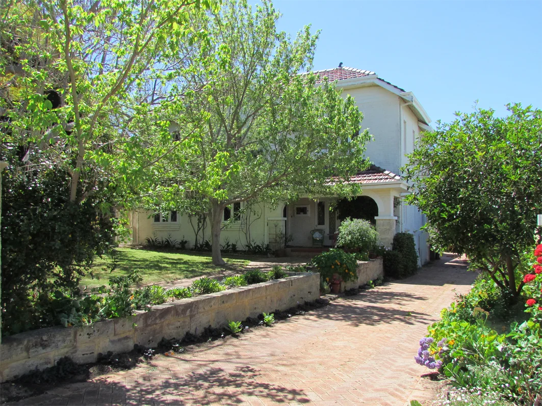 12 Windsor Road