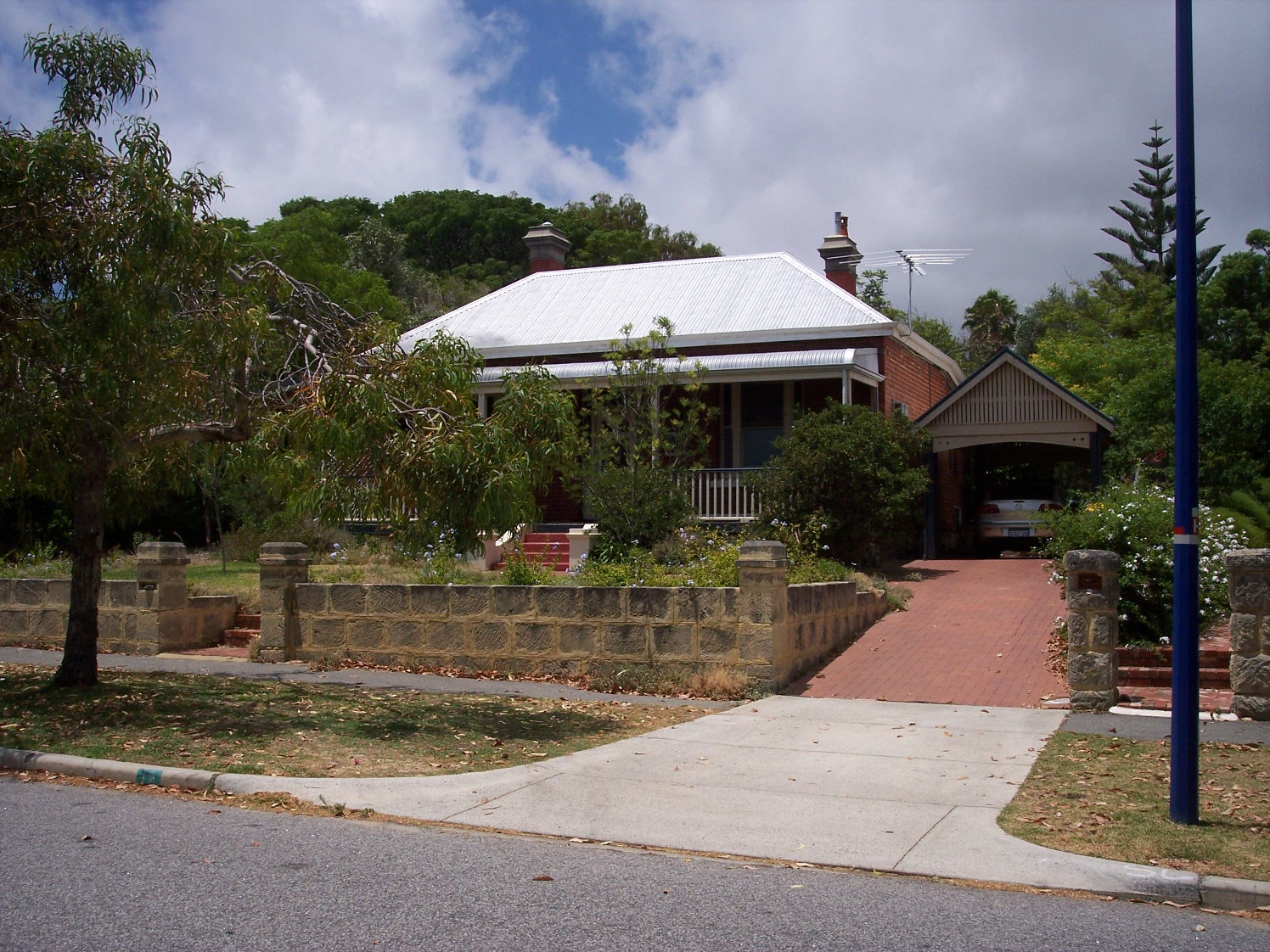 18 Allen Street