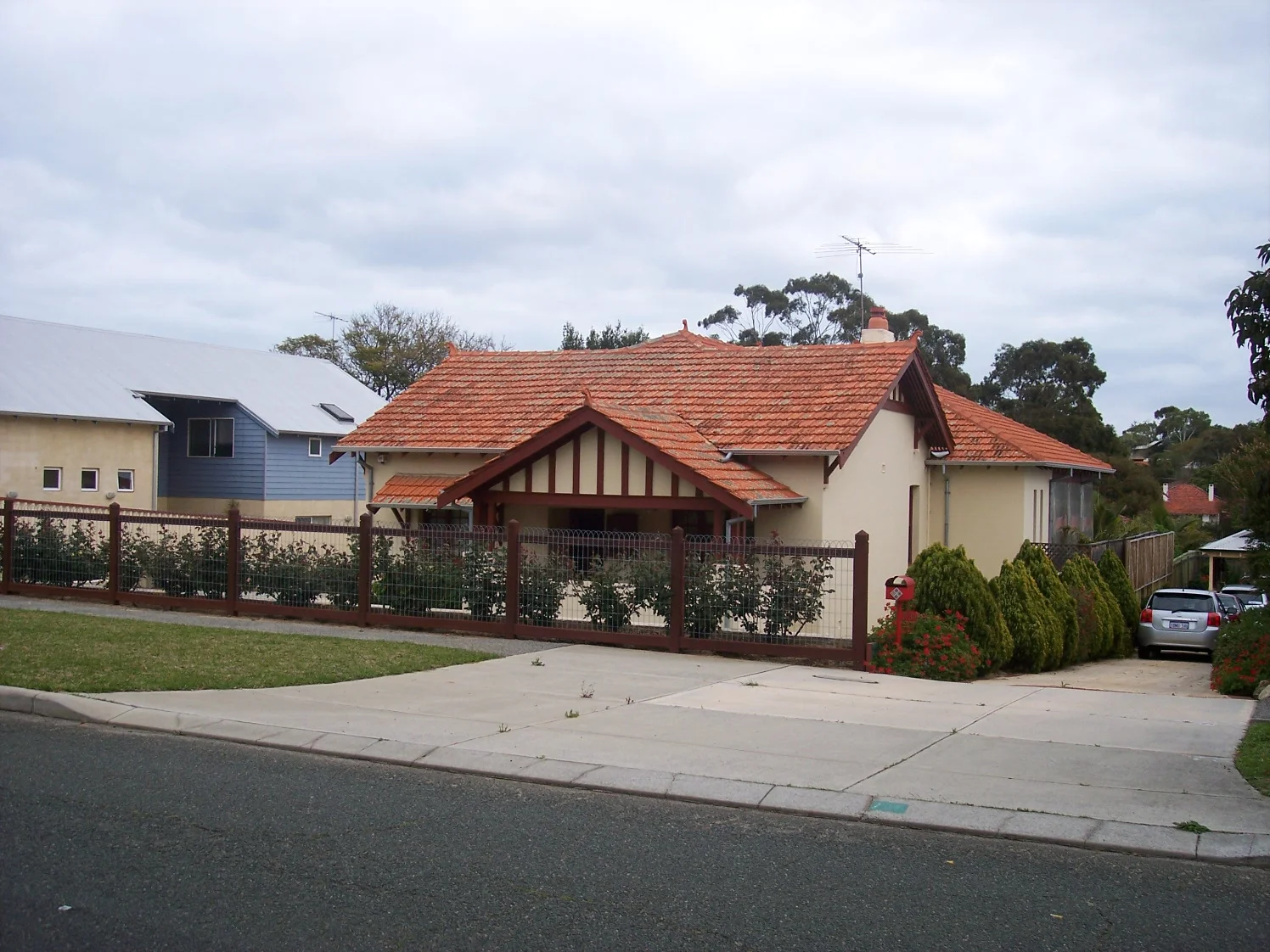 21 Clayton Street 