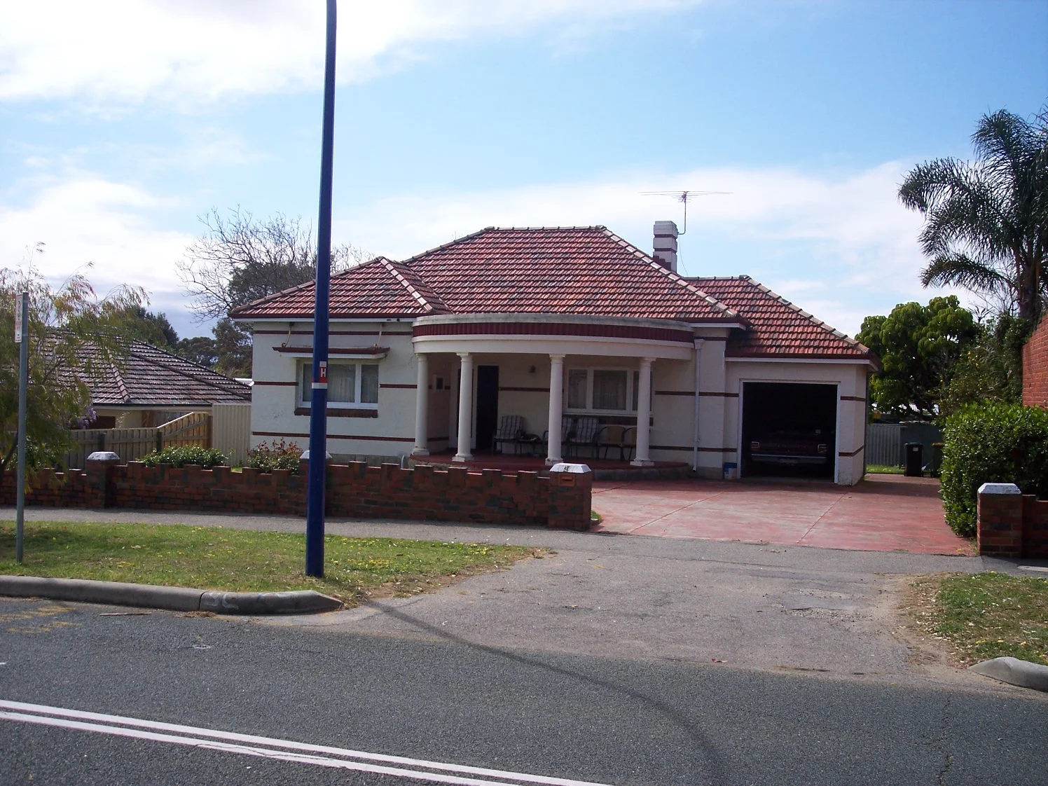4 Clayton Street 