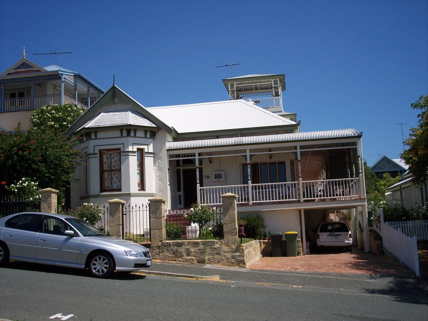 21-12-06 View S 10 Bolton Street.jpg