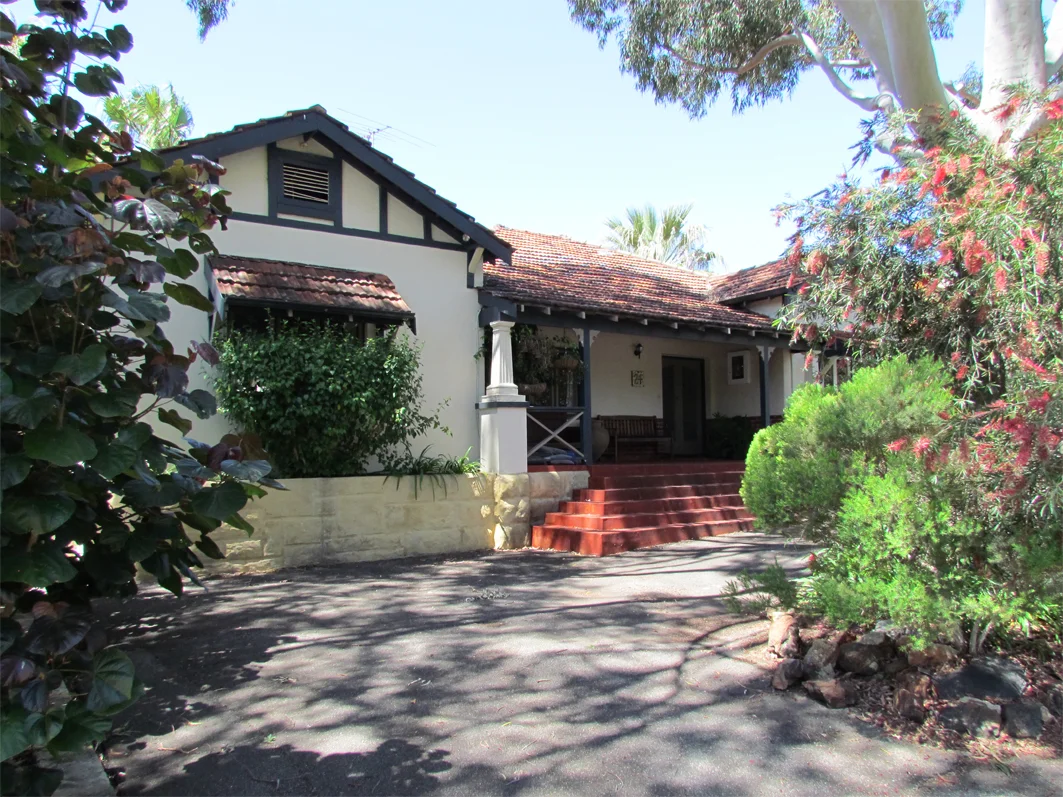 24 Stratford Street
