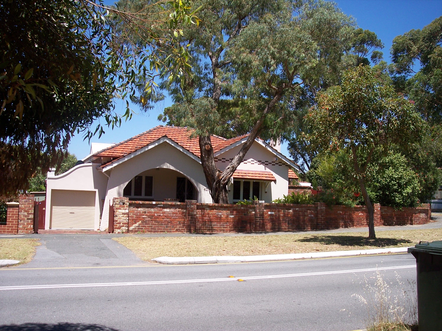 40 Dalgety Street