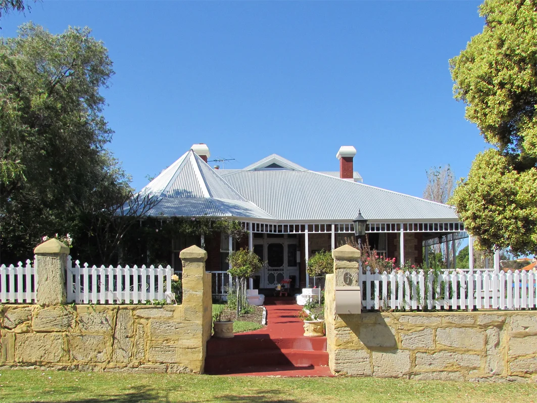 6 Fraser Street