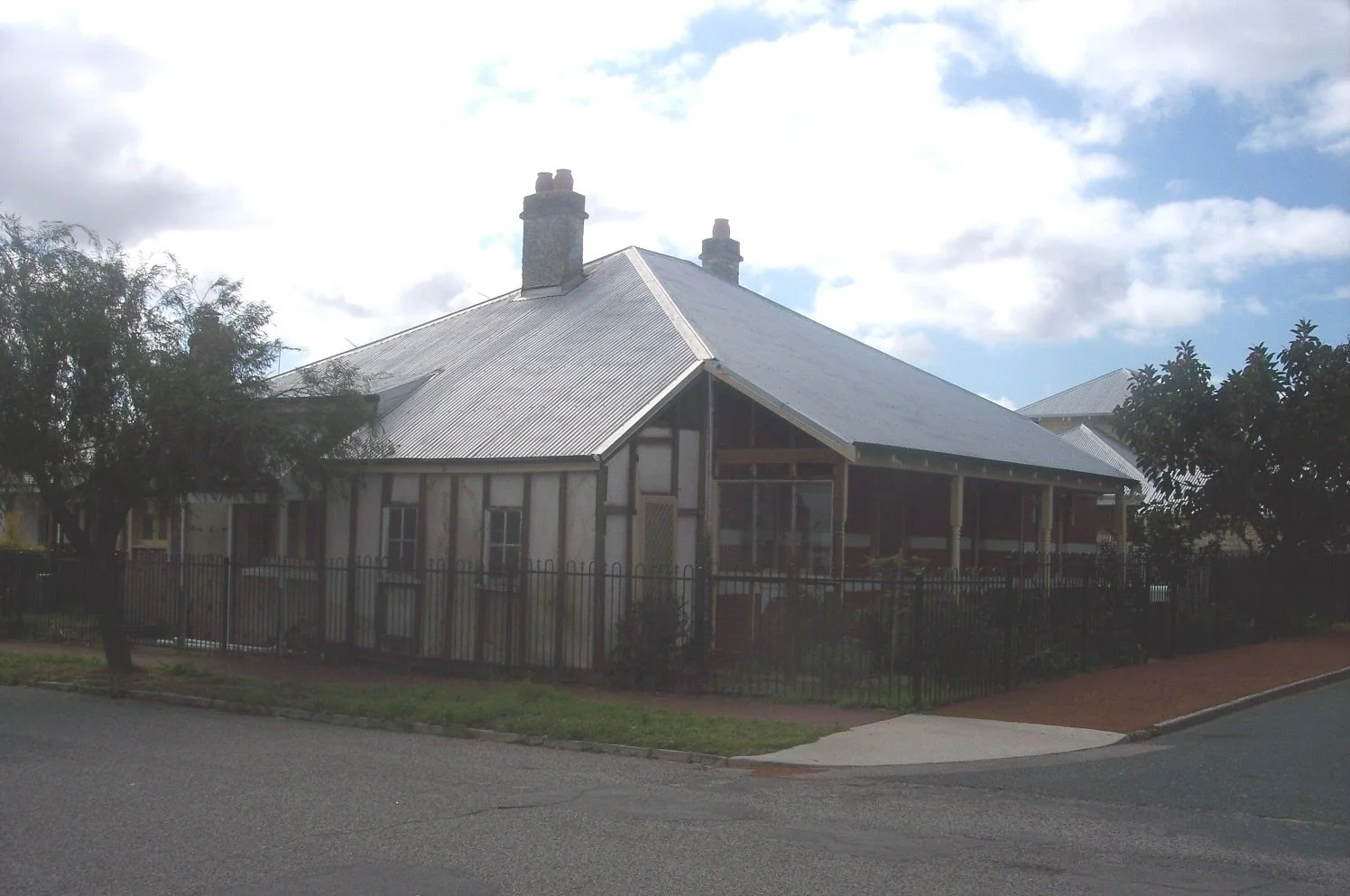 2006