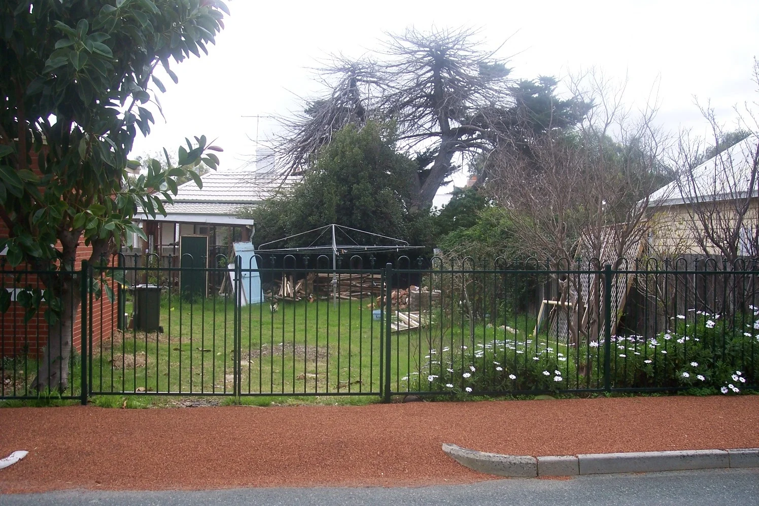 2006
