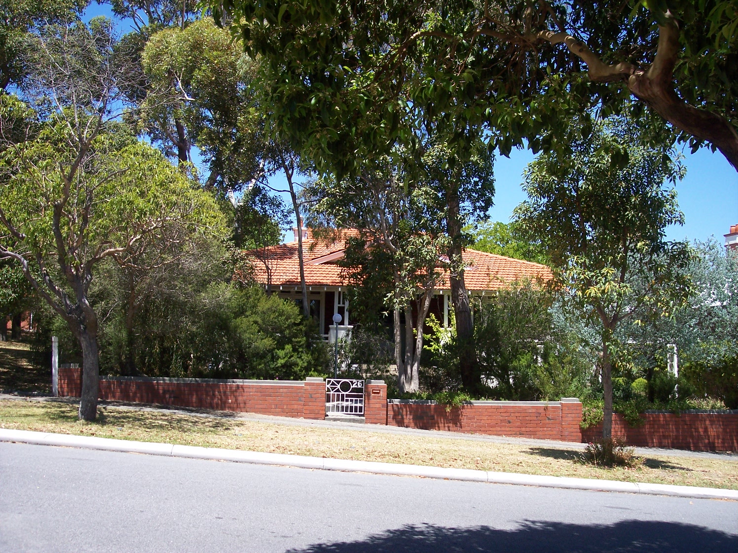 15-12-06 View E2 26 Dalgety Street.jpg