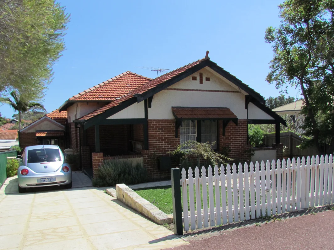 73 Oakover Street