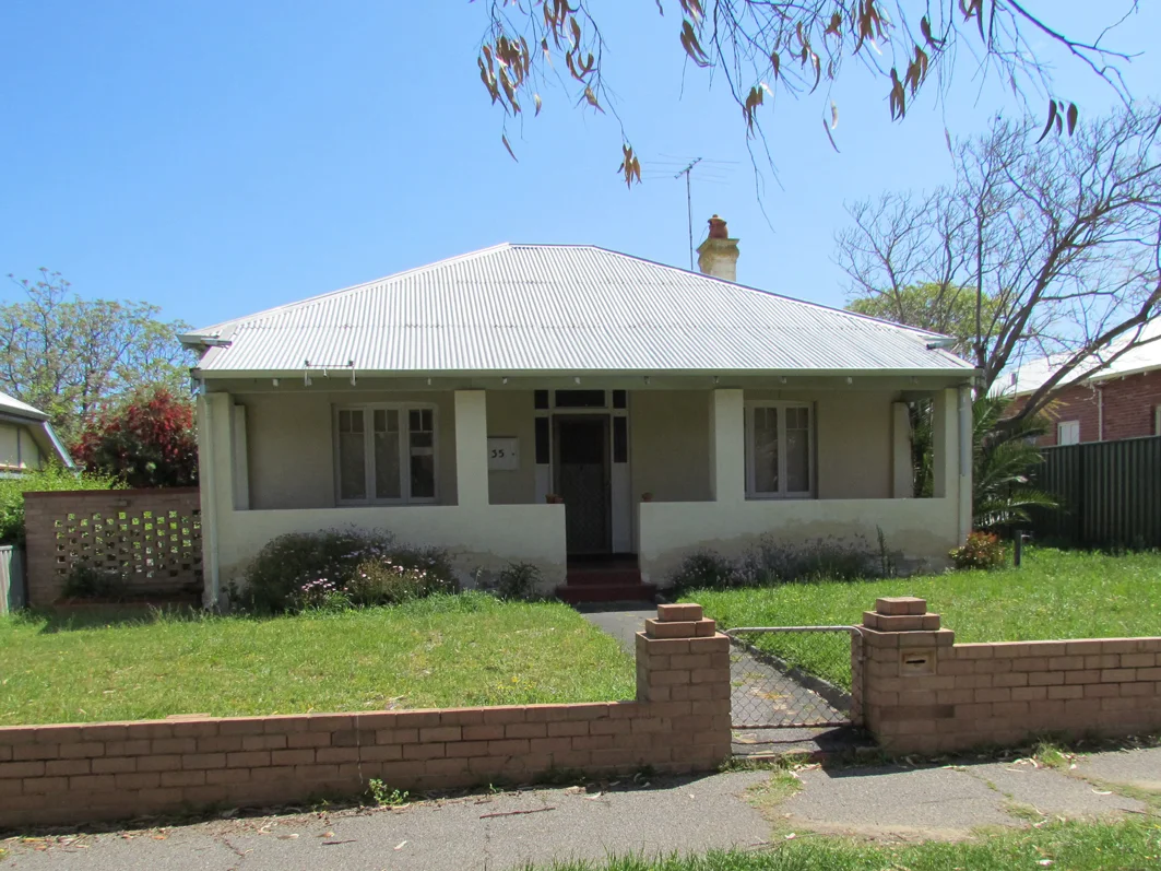 35 Oakover Street