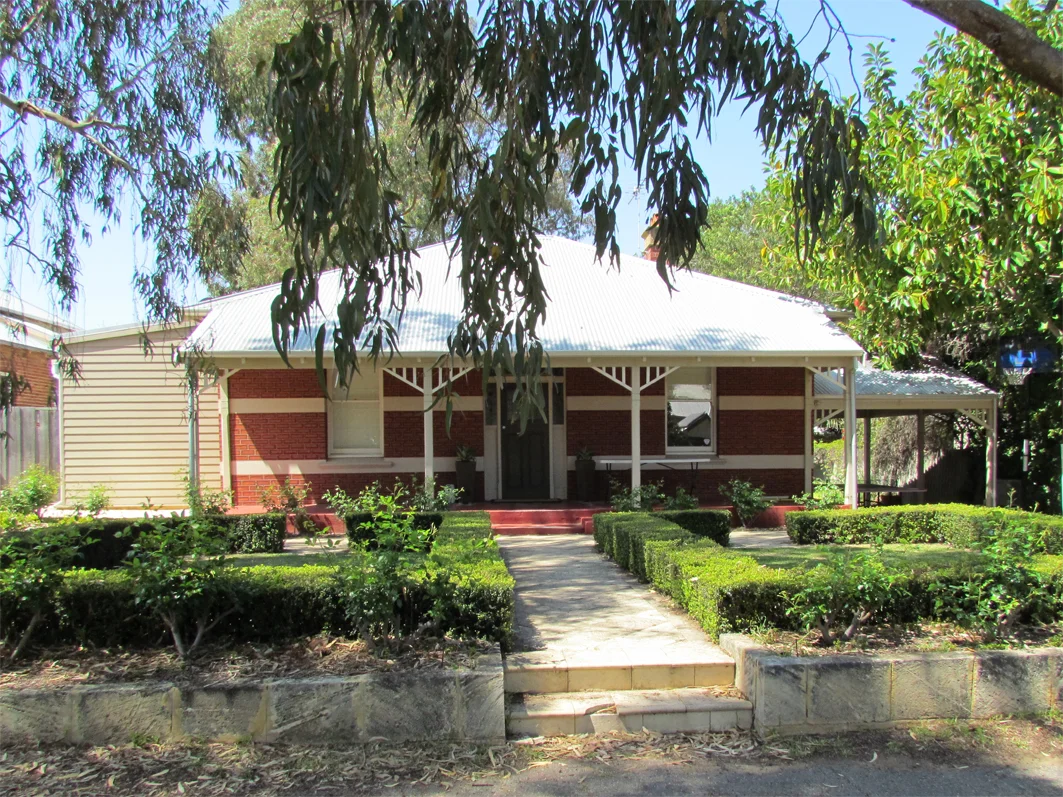 30 Oakover Street