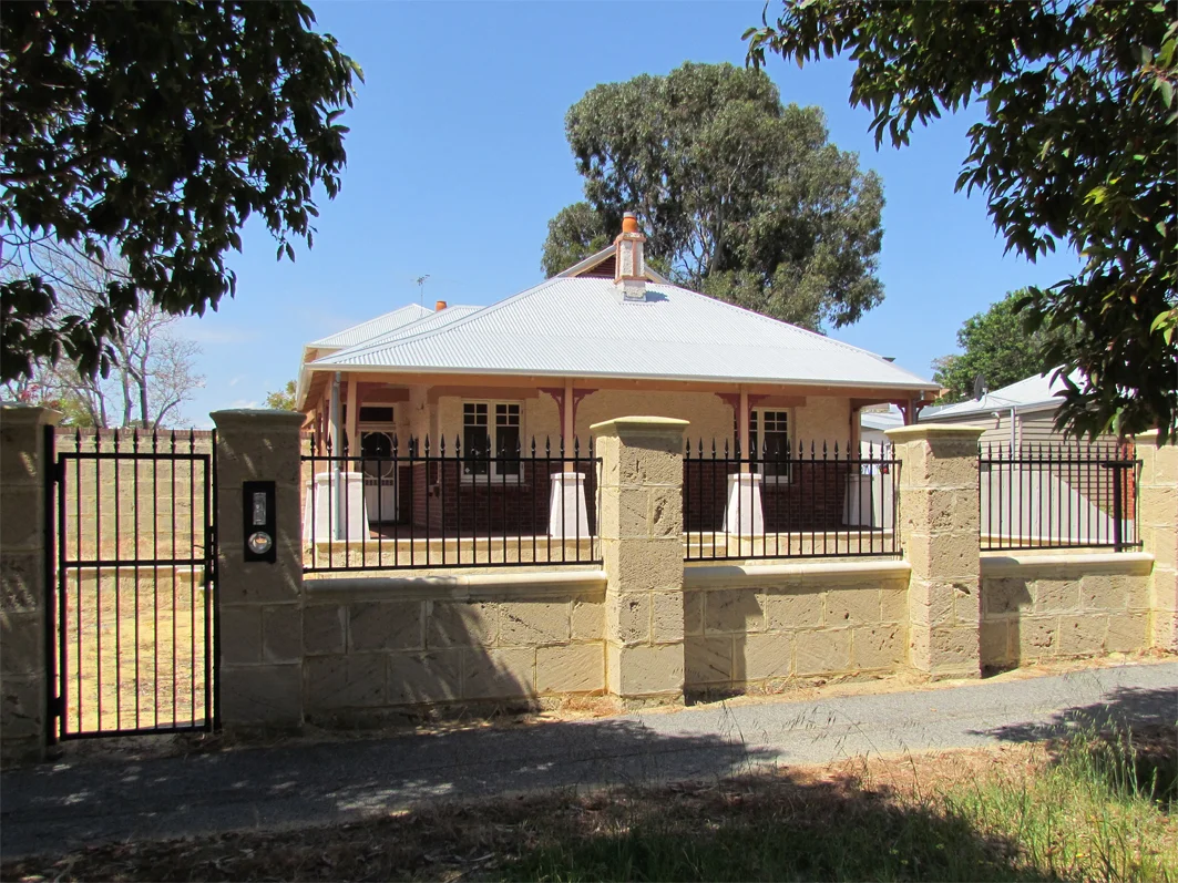 28 Oakover Street