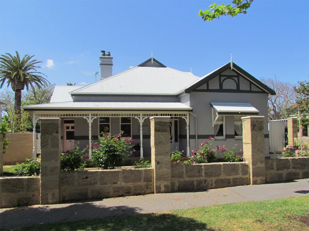 16 Fortescue Street