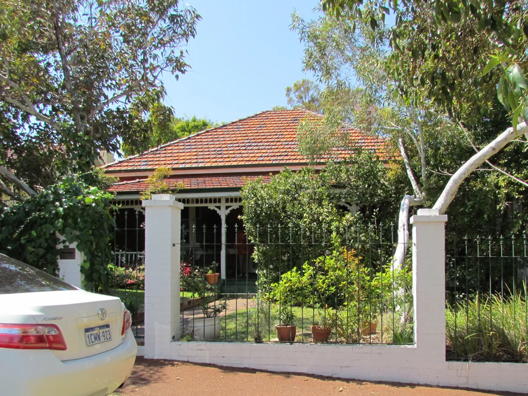32 Fortescue Street
