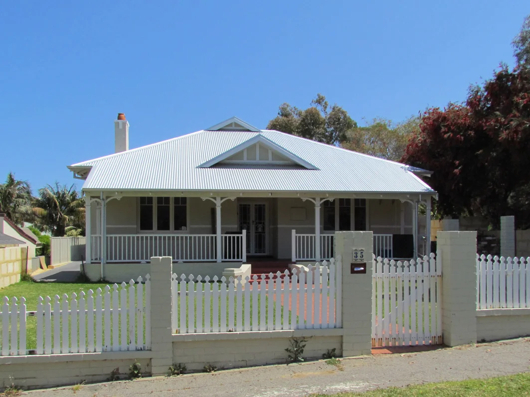 35 Fortescue Street
