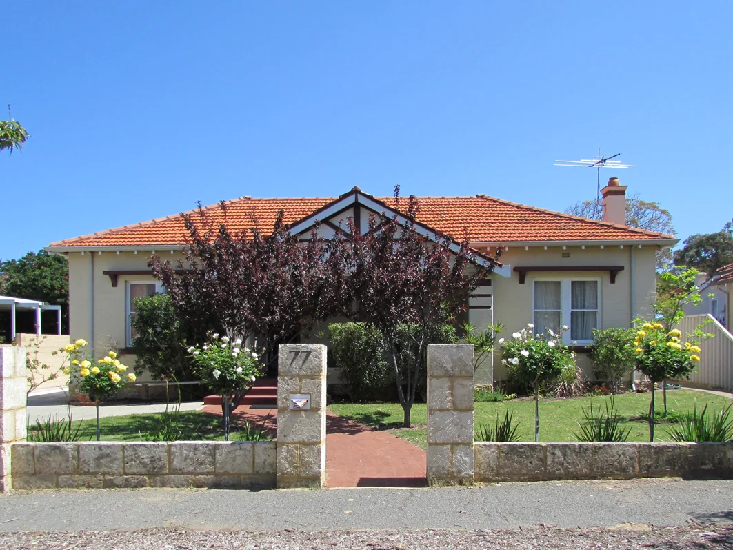 77 Fortescue Street