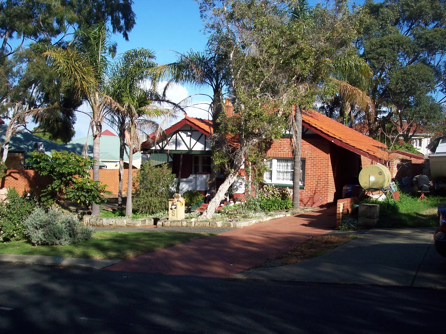 5 Gill Street