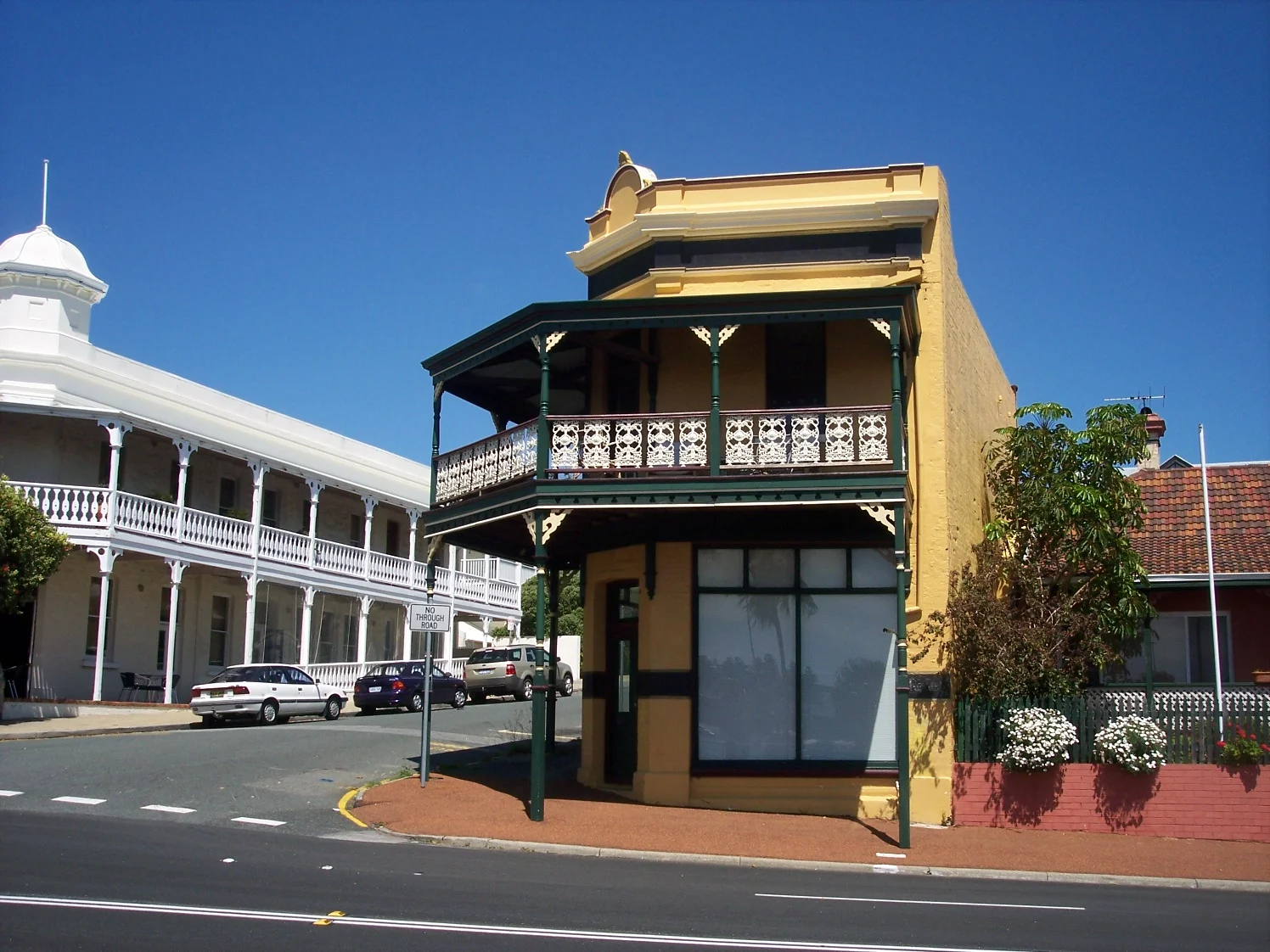 10-10-06 View S 55 Canning Highway.jpg