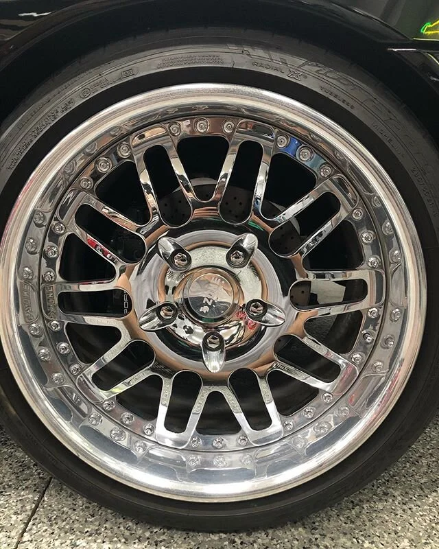 Here is a little before and after #polish on our Zone Forged wheels for the Porsche! Used @motherspolish Mag and Aluminum Polish! It works amazing for a quick detail on the wheels! Still need a little more detail on those wheels! What do you all thin