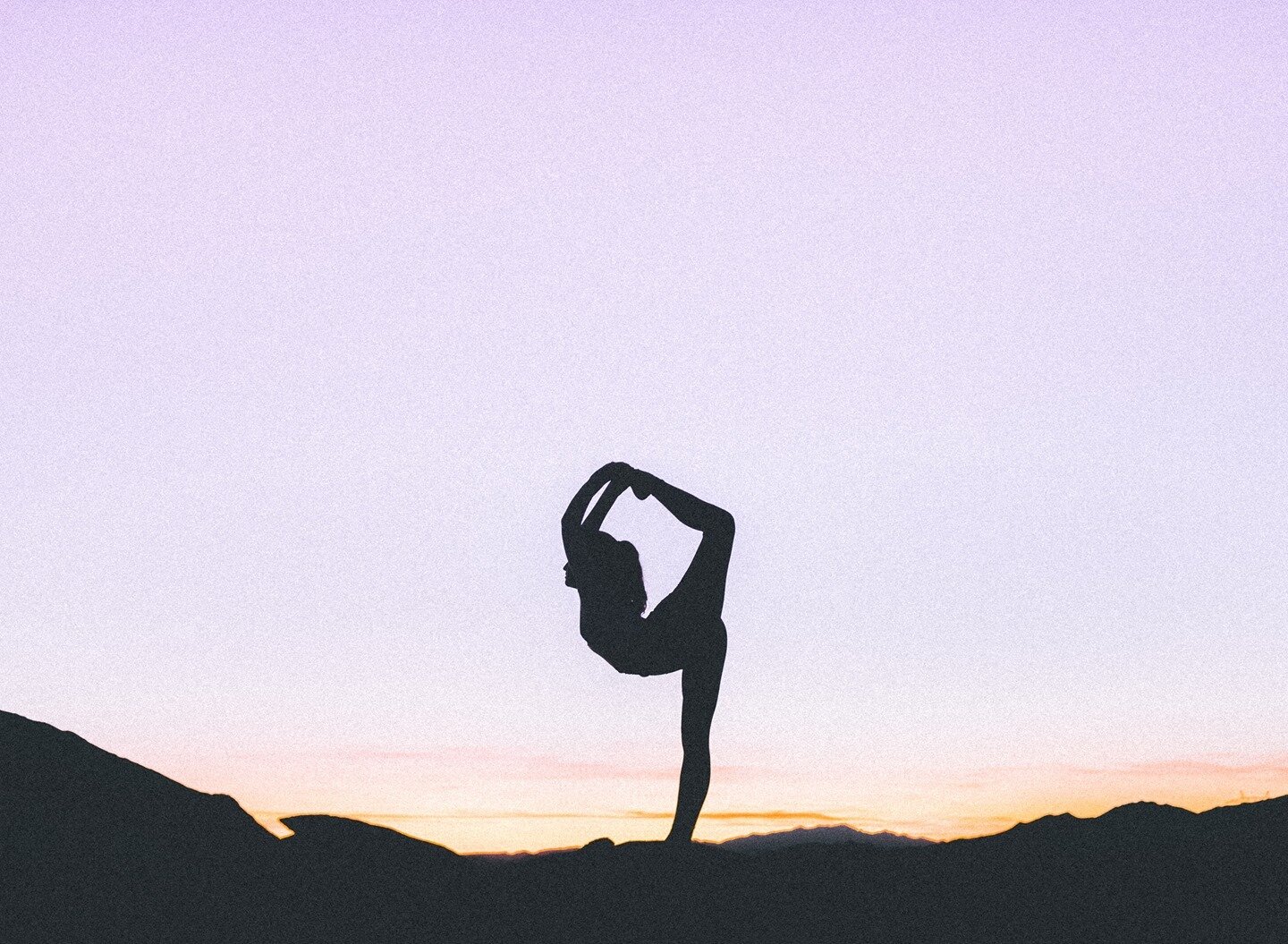 How do you start the week off on the right foot? 👣⁠
⁠
We've been doing our yoga and meditation in the morning to prepare for our busy days. Meditation can help you gain a new perspective on stressful situations. 🧘&zwj;♀️