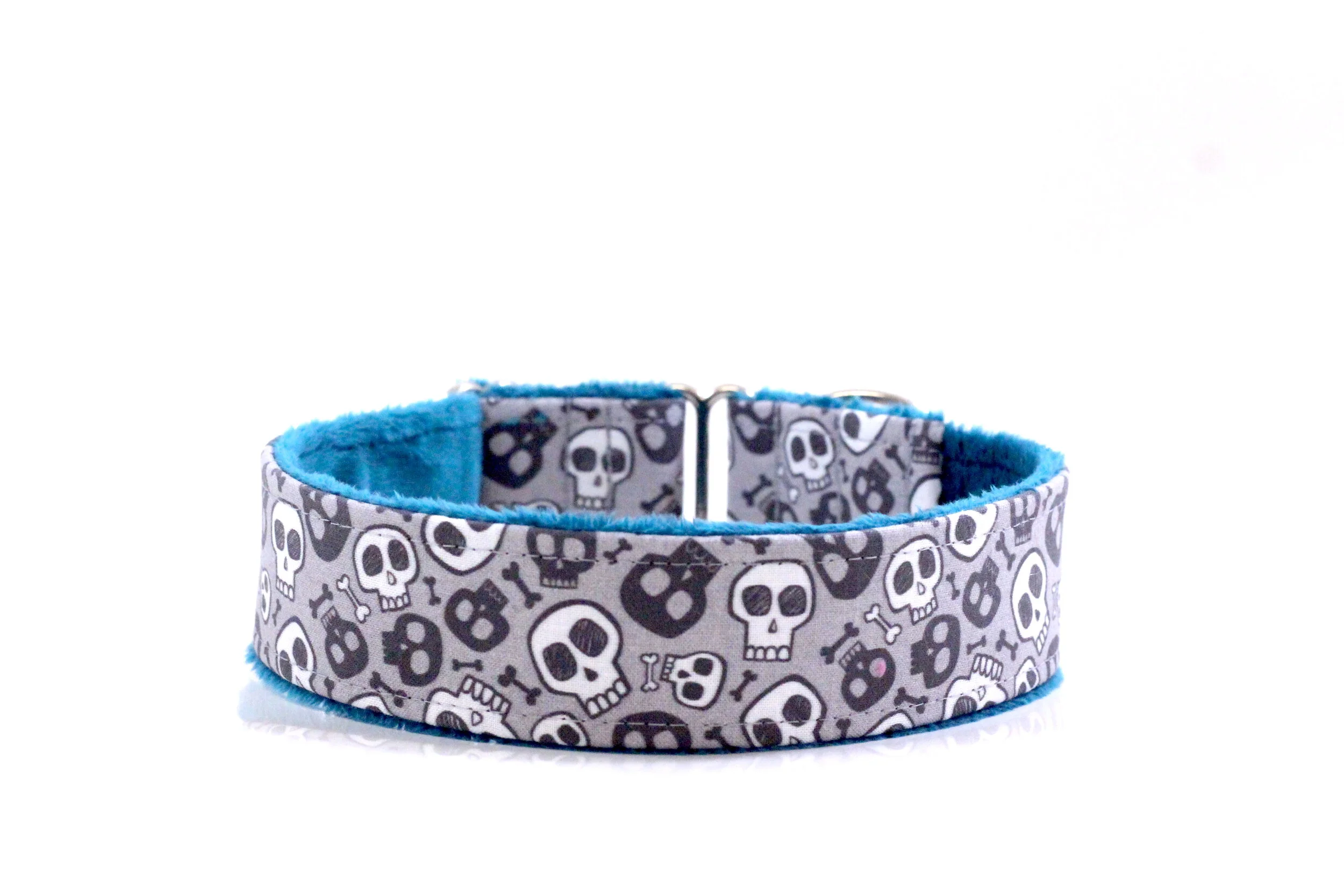 Tiny Skulls and Bones on Gray