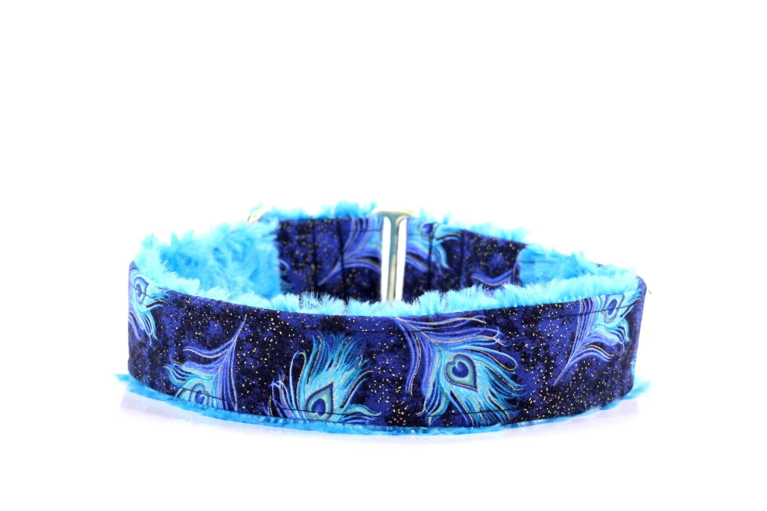 Tossed Blue Peacock Feathers with Gold Sparkle