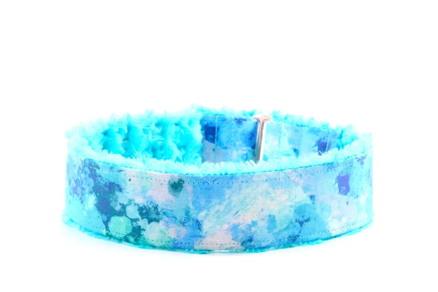 Pretty Blue Abstract Paint Splatters