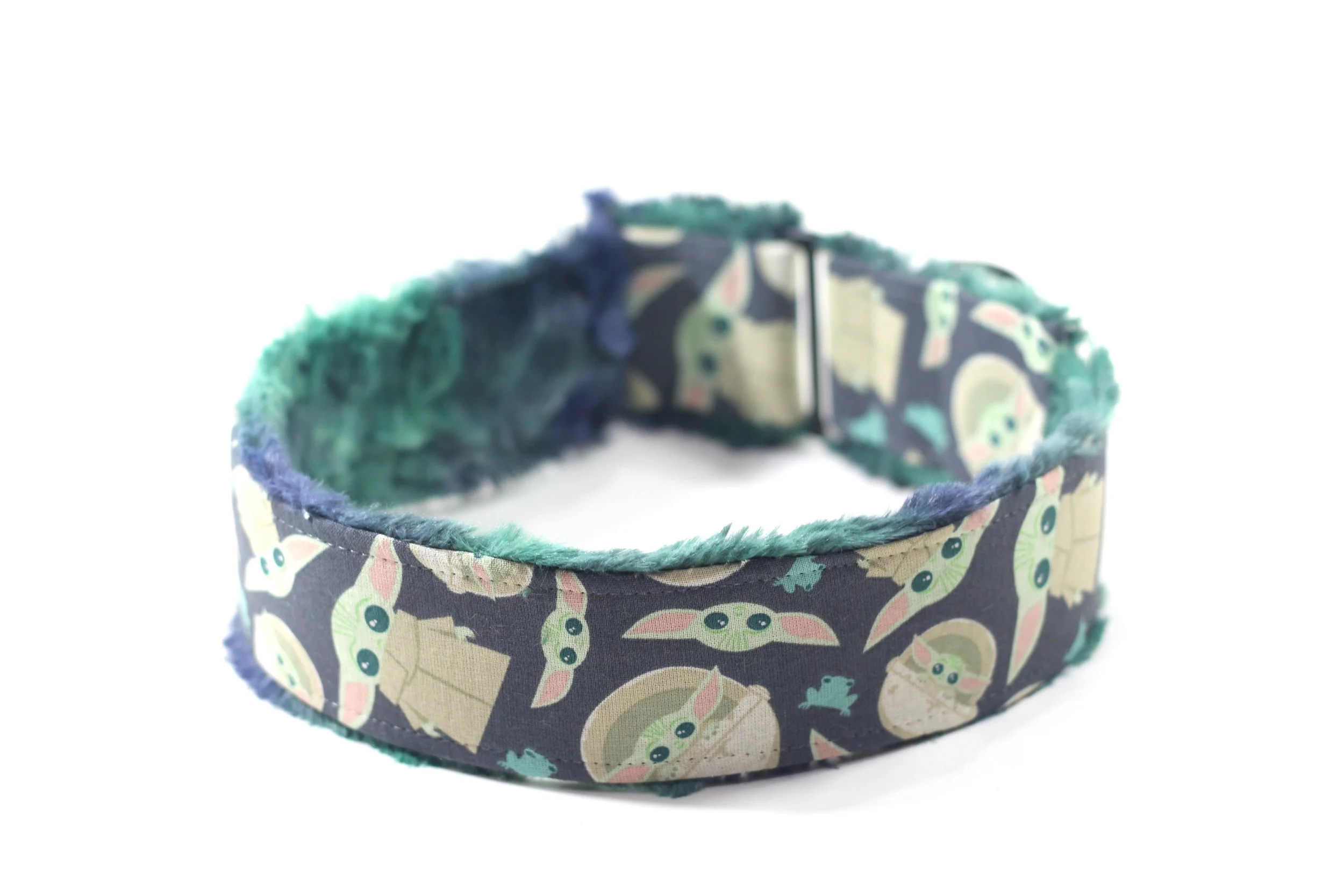 Tossed Baby Grogu with Frogs