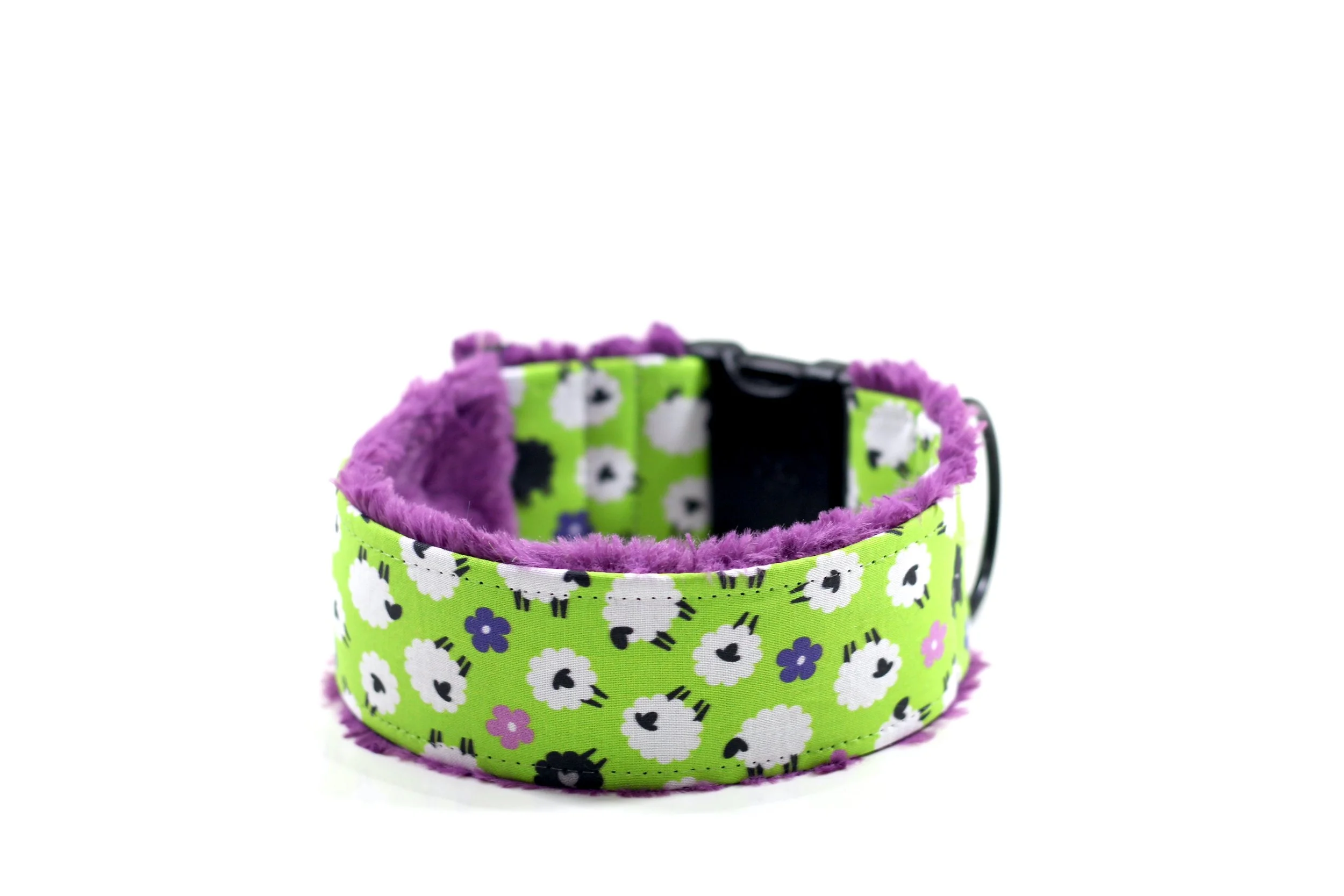 Sheep and Flowers on Lime