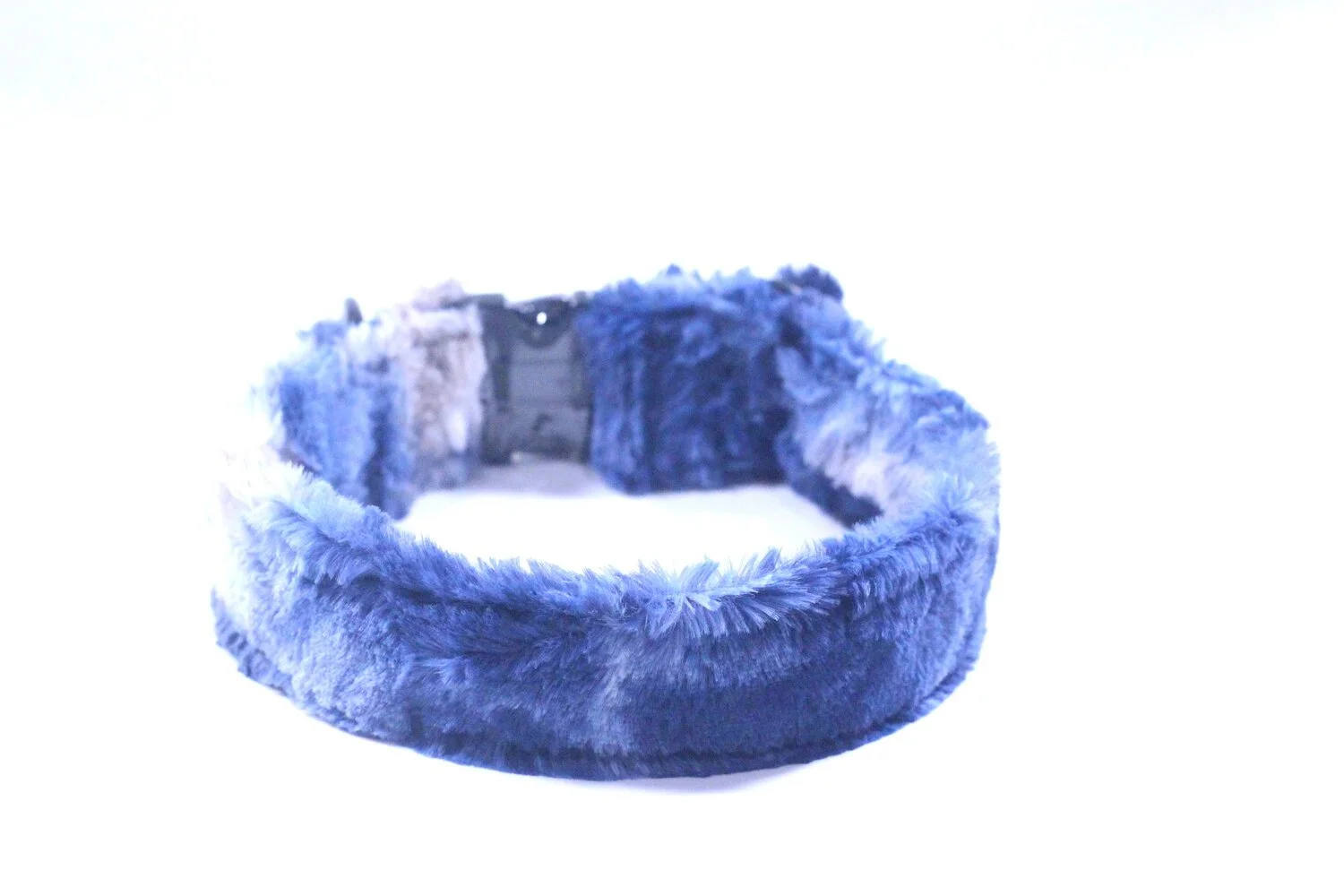 Blueberry Cream Luxe Full Faux Fur Collar (g)