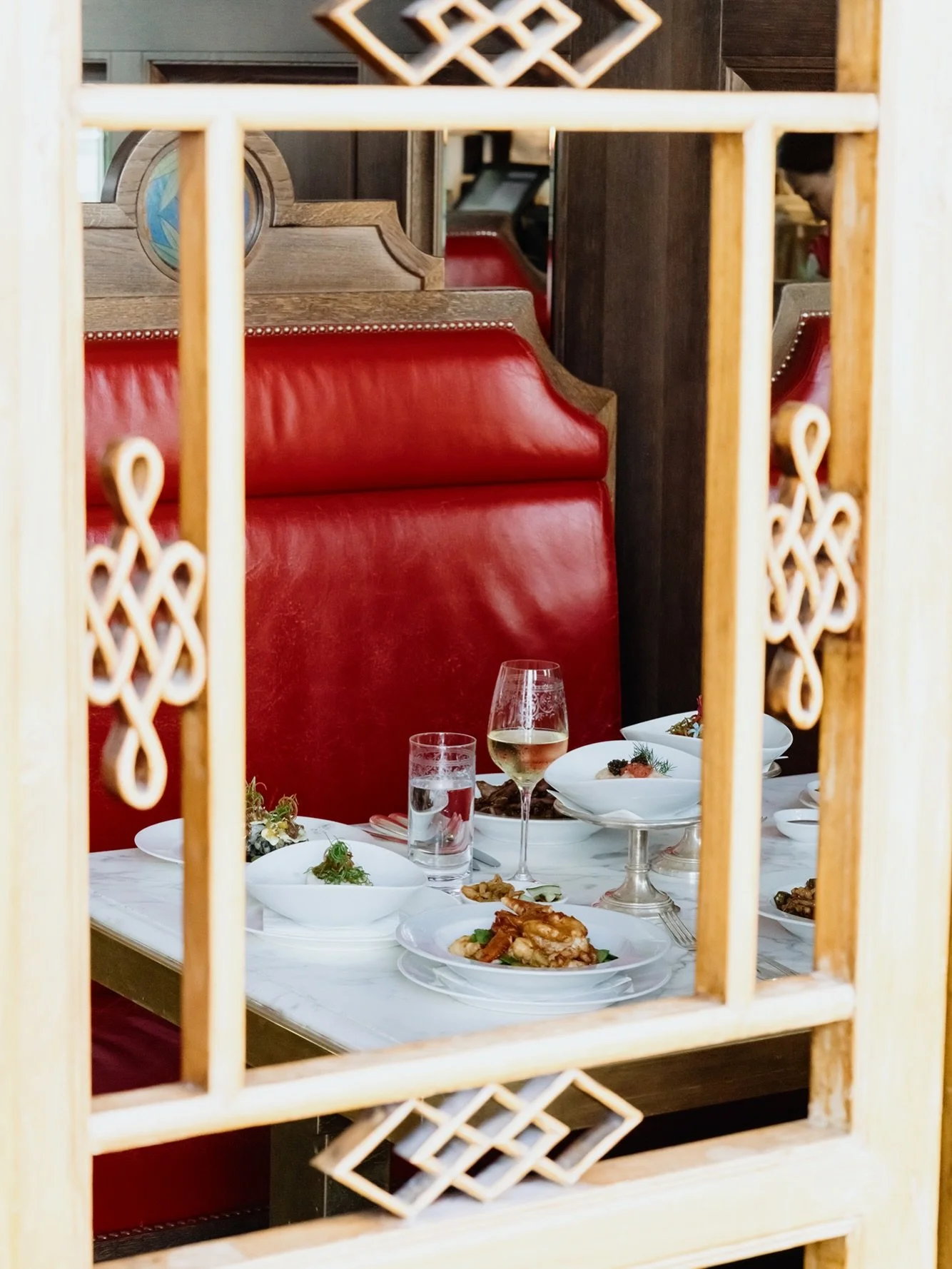 Lunch plans? Whether it&rsquo;s a leisurely lunch or a spontaneous midday escape, our Signature Restaurant invites you to slow down and enjoy the creations of Chef Tam.

Sometimes, the best part of the day is taking a little time for some midday dini