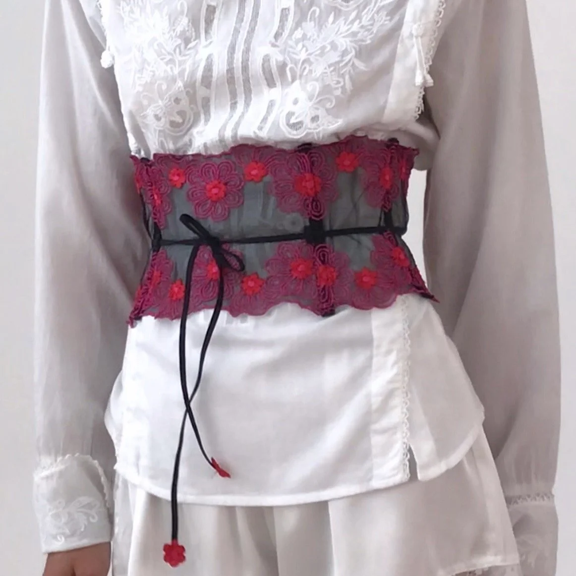 Vintage VS Floral Lace Waist Cincher