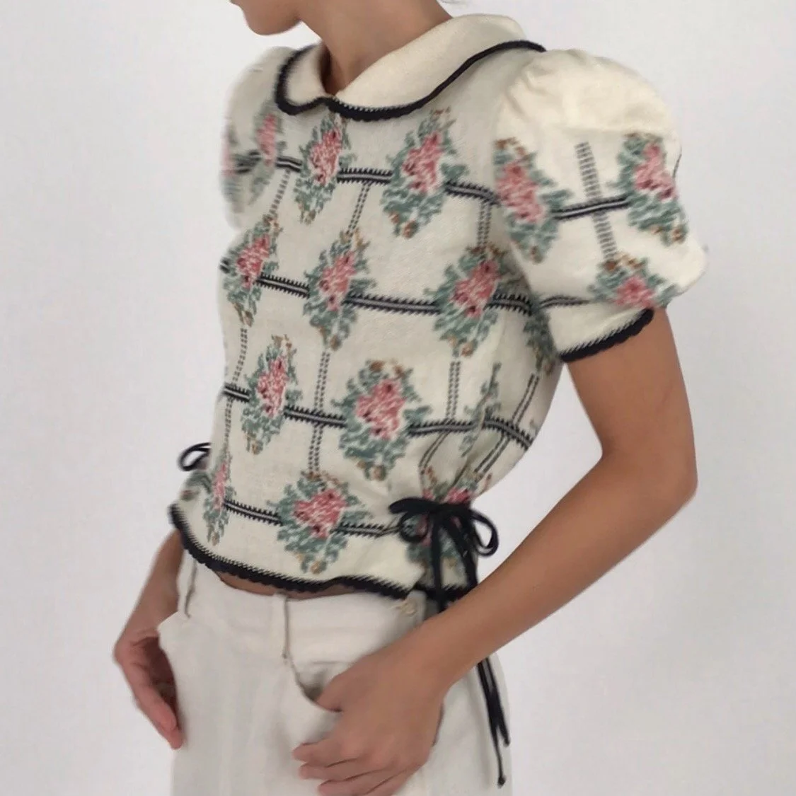 Vintage 80's Floral Puff Sleeve Cotton Knit Top