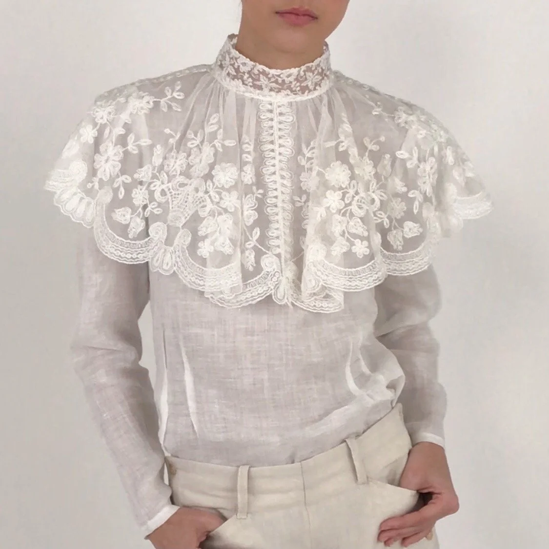 Vintage 80's White Floral Lace Cape Collar Linen Blouse