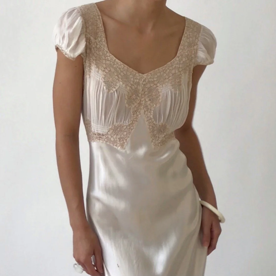 Vintage 1930's Ivory Silk & Liquid Satin Lounge Dress