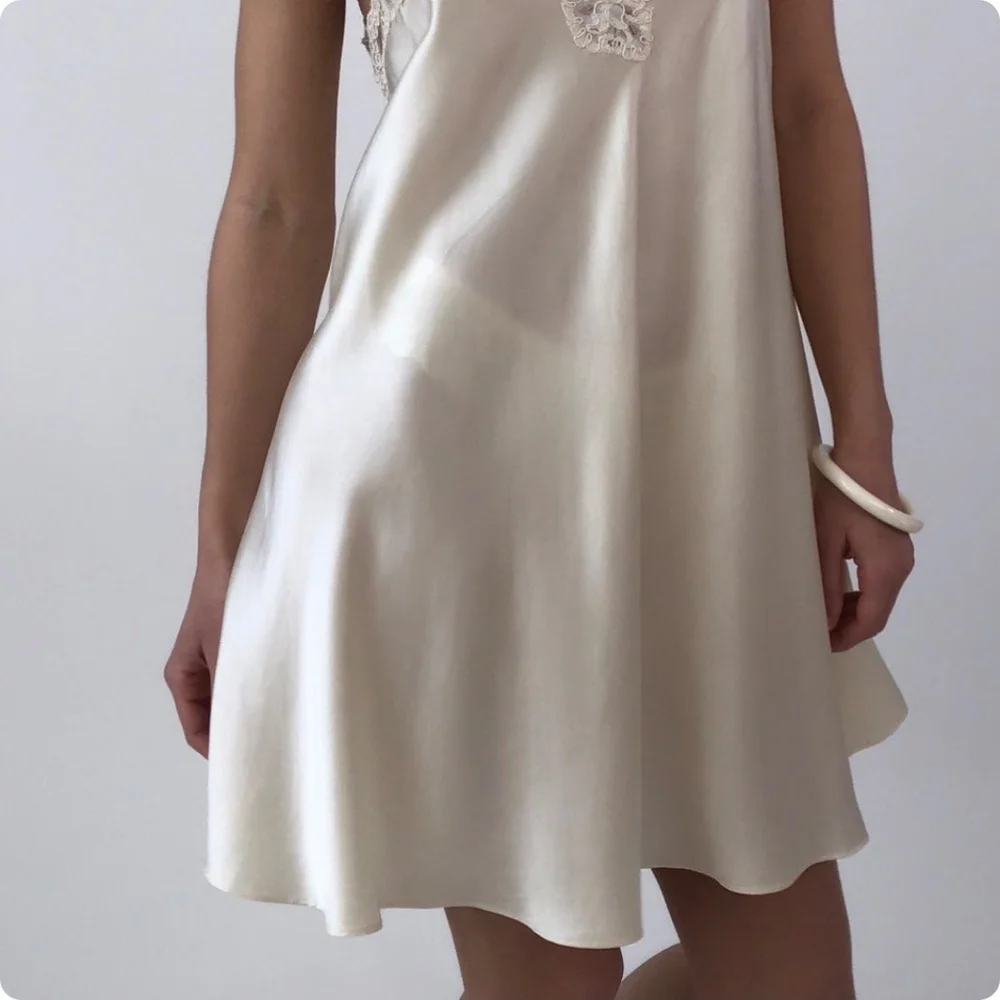 valentino cream dress Valentino Embroidered Crepe Couture Short Dress Woman Ivory 36