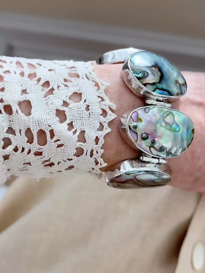 A Truly Stunning, Mother of Pearl Set in Sterling Bracelet! 🫧 Coming Today, Oct. 10th - 12pm EST! 🫧 Tap Countdown in Our Stories to Receive a Reminder! 🫧 Join Esme&rsquo;s Mailing List Online to Receive Updates and Exclusive Offers!

#esmesdrawert