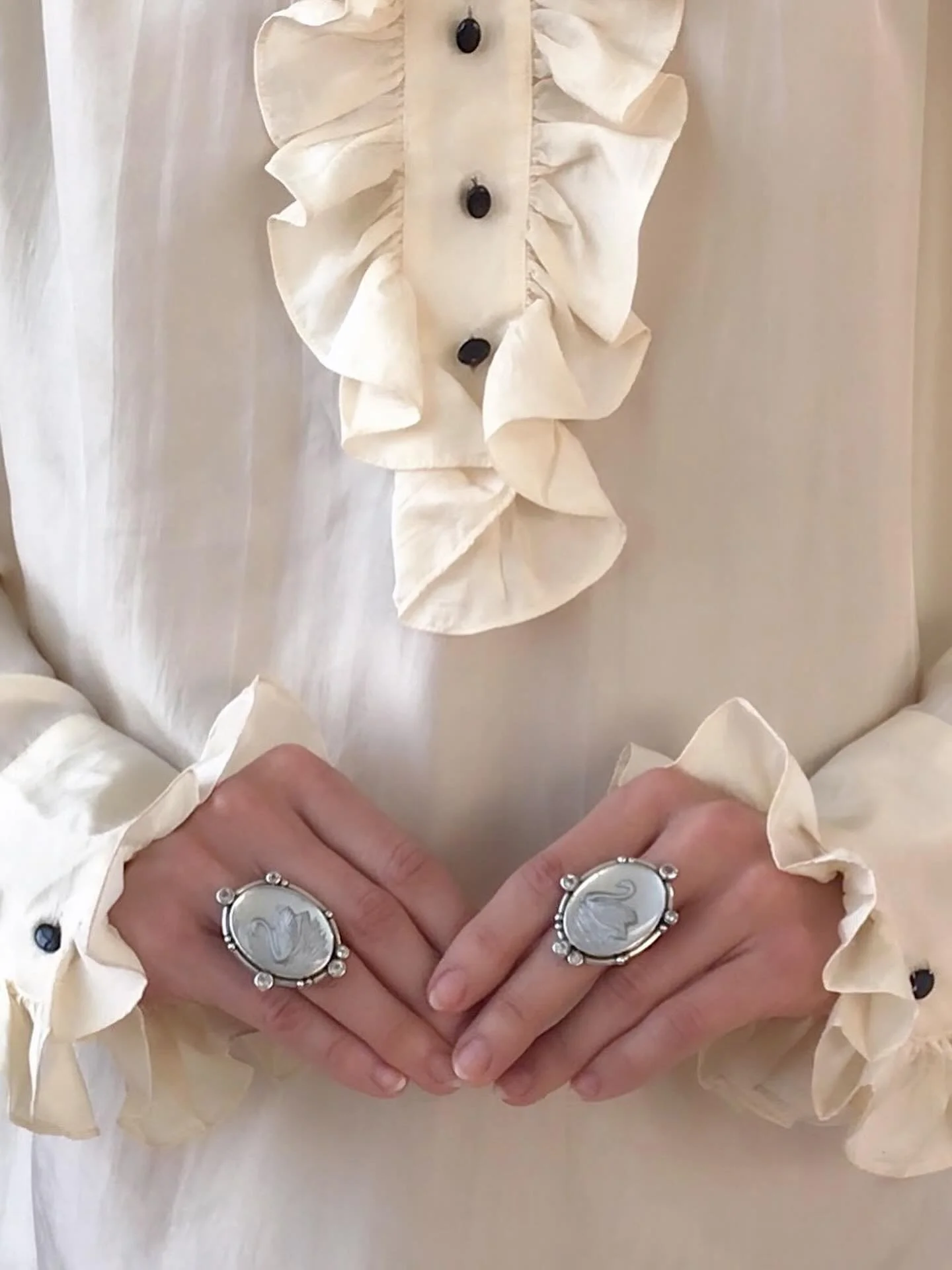 NEW ARRIVALS, Now Available Online! 🫧 Dreamy, RARE, Crystal Swan Rings and More! 🦢🦢

#esmesdrawertoo#vintageforsale#vintagejewelry#vintageclothes#theworldsteeming