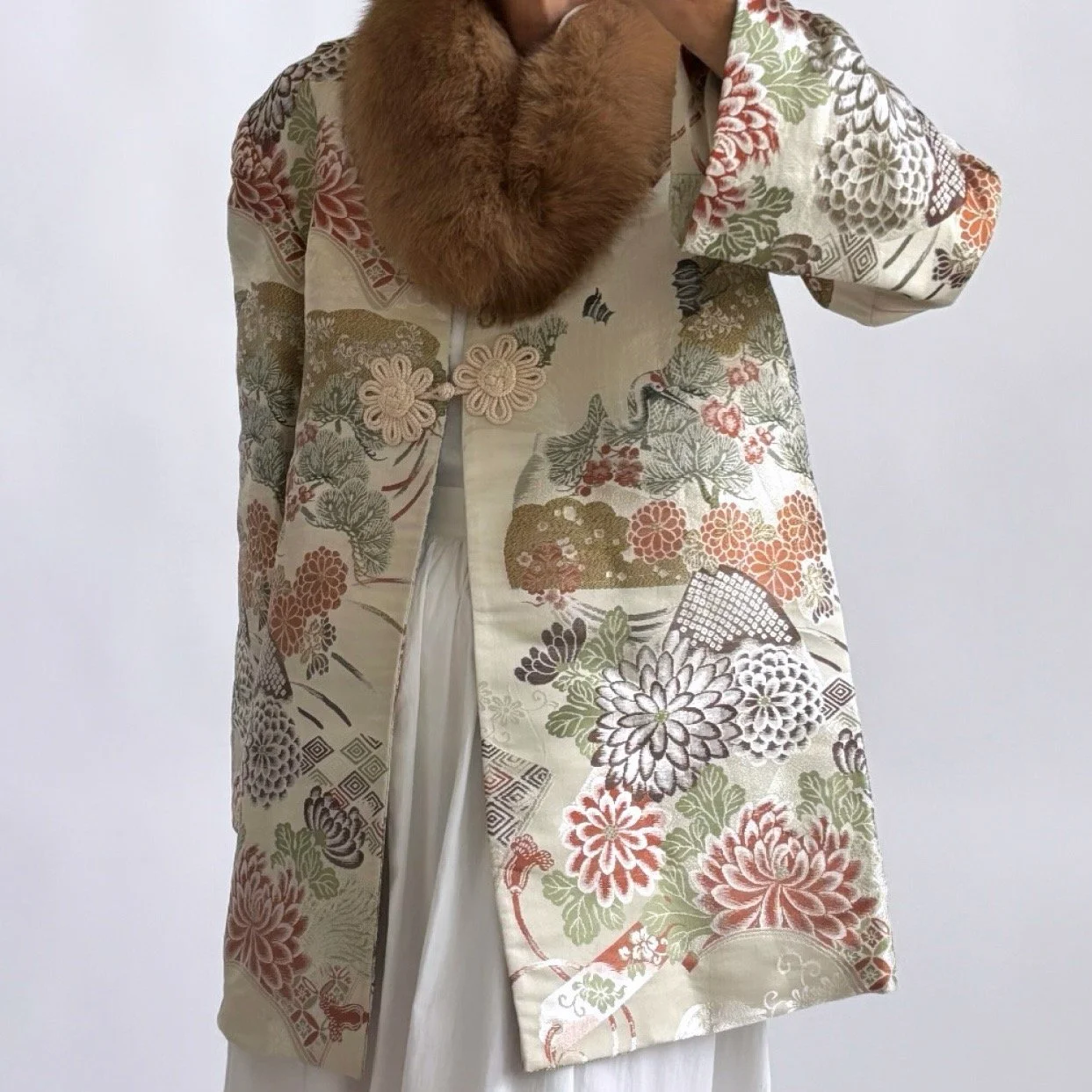 Vintage 1950's JAPANESE FLORA & CRANE Silk Brocade Jacket with Natural Fur Collar